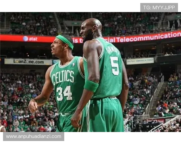 保罗·皮尔斯季后赛单打效率提升显著拉开对手防线